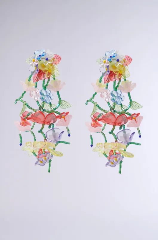 ENLIGHTEN ME EARRING sold by AKIRA