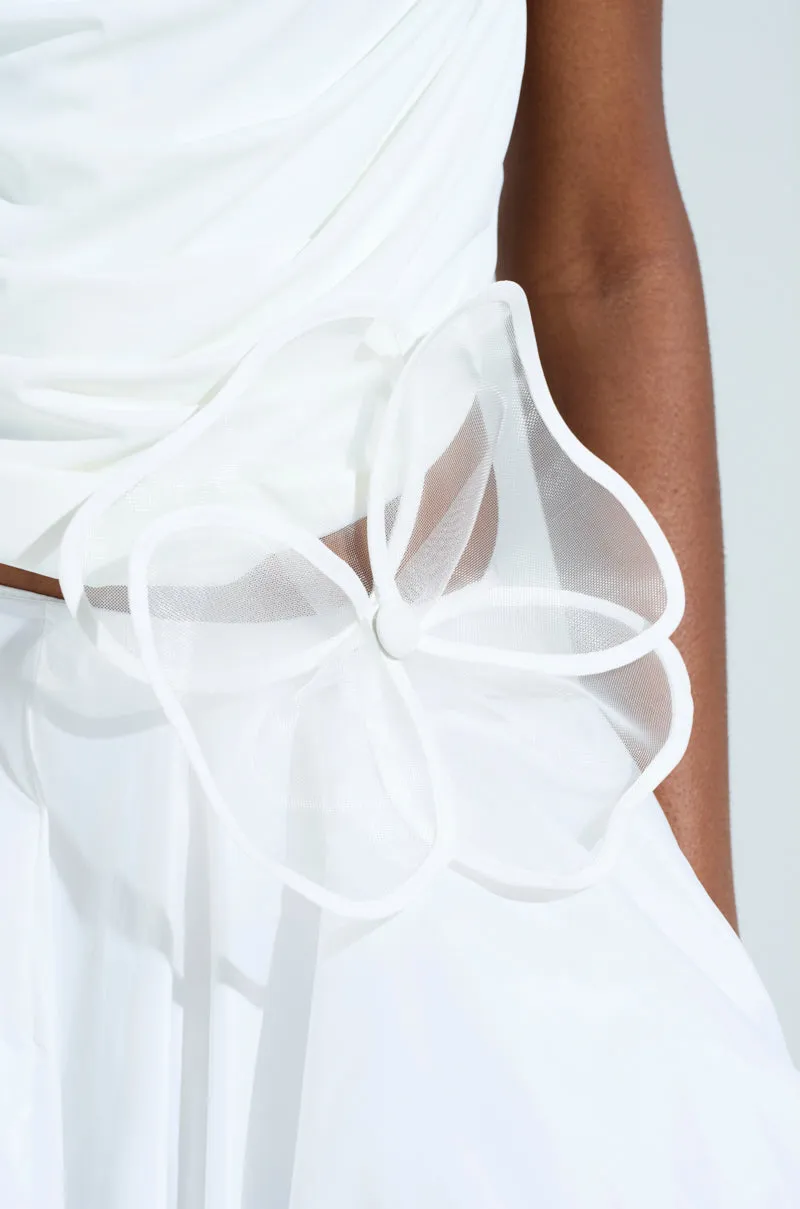 IN BLOOM BROOCH SET sold by AKIRA product image thumbnail 4