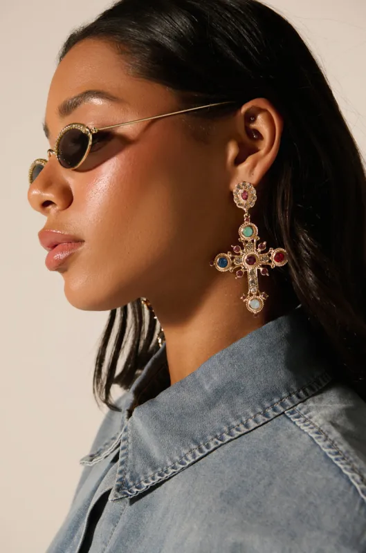 YOUR MAJESTY EARRING sold by AKIRA