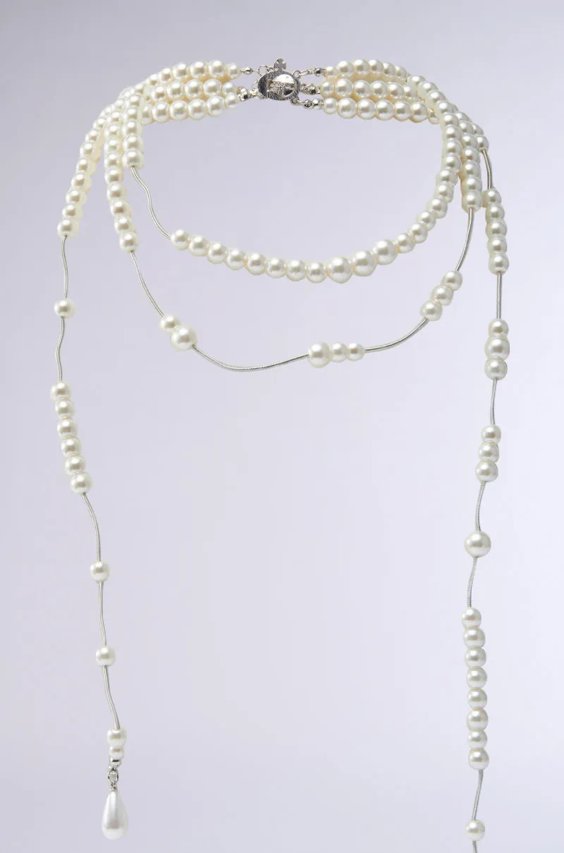 DRIPPIN PEARLZ NECKLACE sold by AKIRA product image thumbnail 3