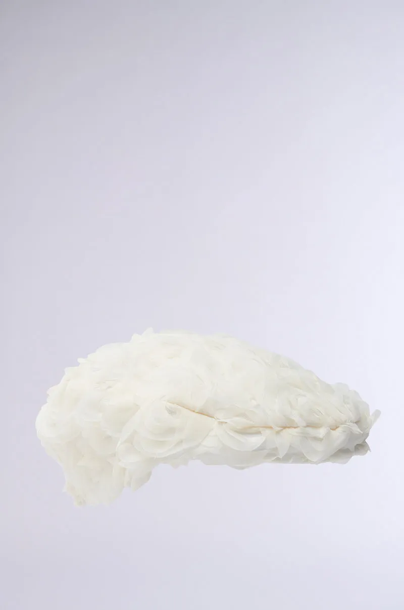 SO DEMURE ROSETTE HAT sold by AKIRA product image thumbnail 4