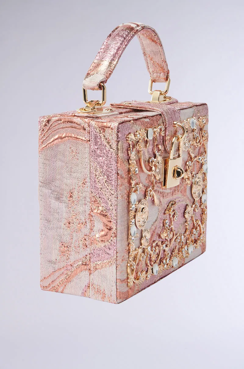 BROCADE BABE TRUNK BAG sold by AKIRA product image thumbnail 3