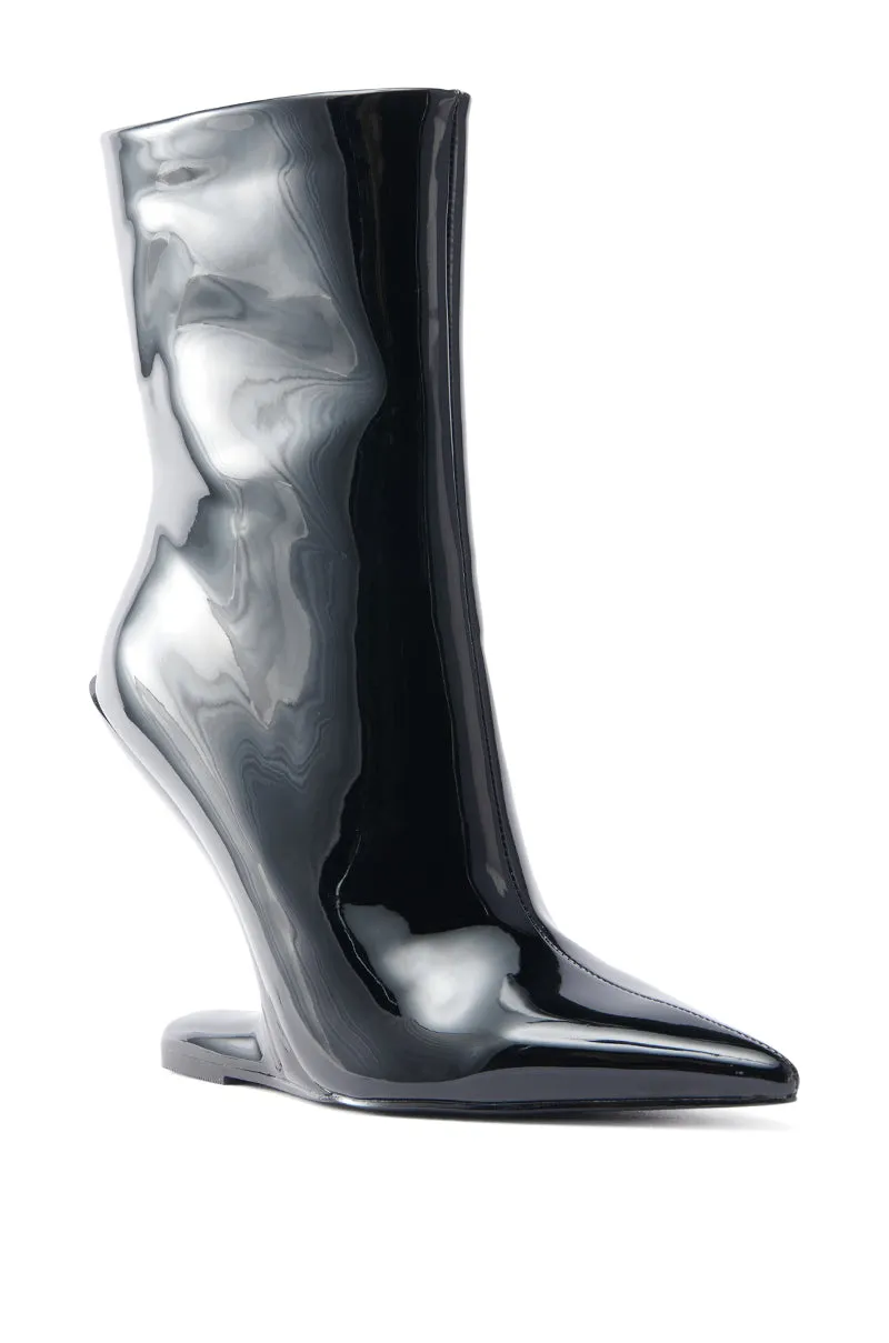 AZALEA WANG GLACIELLE PATENT BLACK WEDGE BOOTIE sold by AKIRA product image thumbnail 5