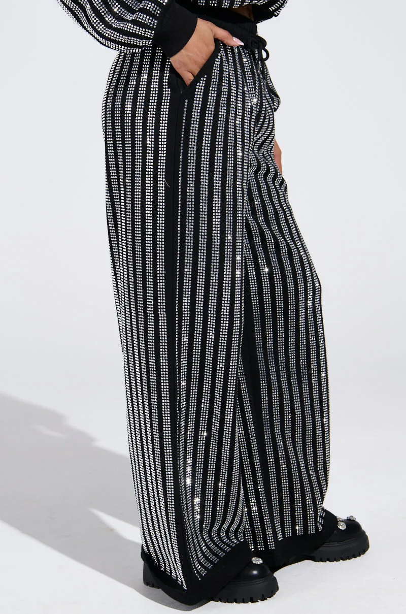 SPARKLE QUEEN WIDE LEG JOGGER sold by AKIRA product image thumbnail 4