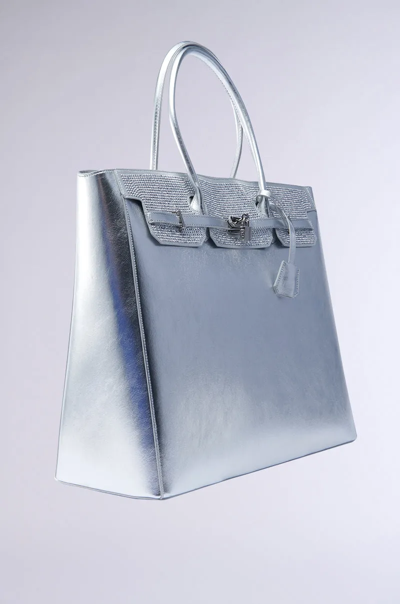 GET IN MY BAG OVERSIZED TOTE sold by AKIRA product image thumbnail 4