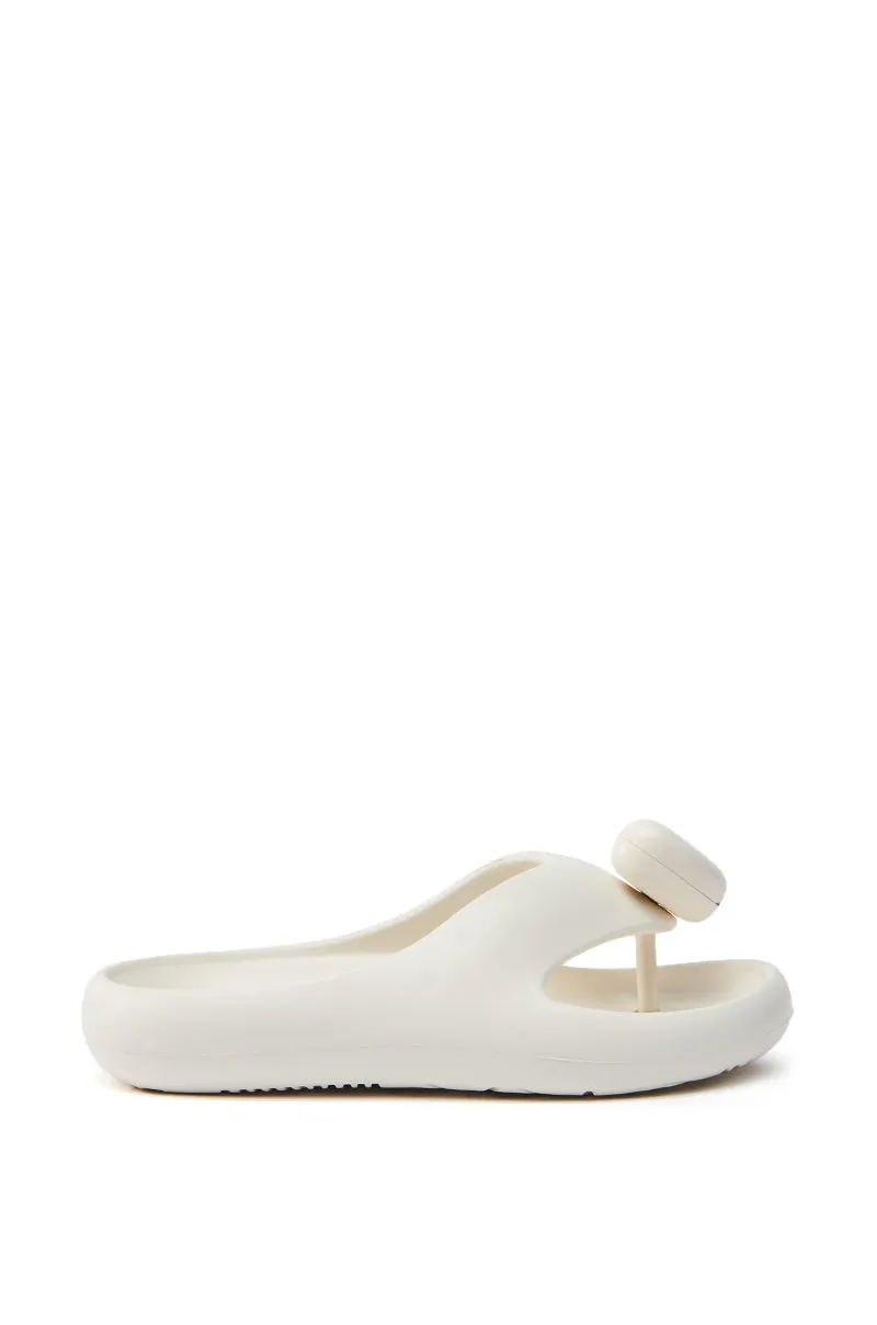 AKIRA COMPASSION WHITE SANDAL sold by AKIRA product image thumbnail 3