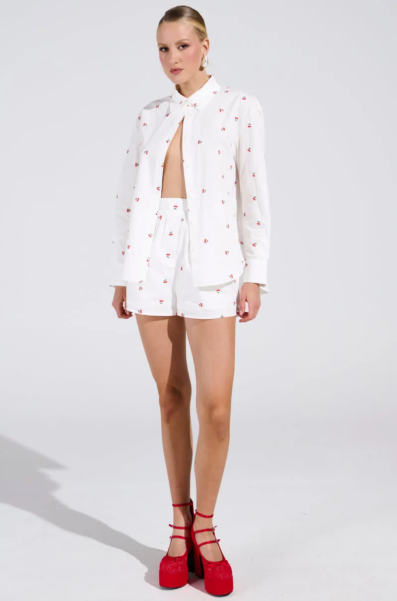 FLOWER WOMAN BUTTON DOWN TOP sold by AKIRA product image thumbnail 5