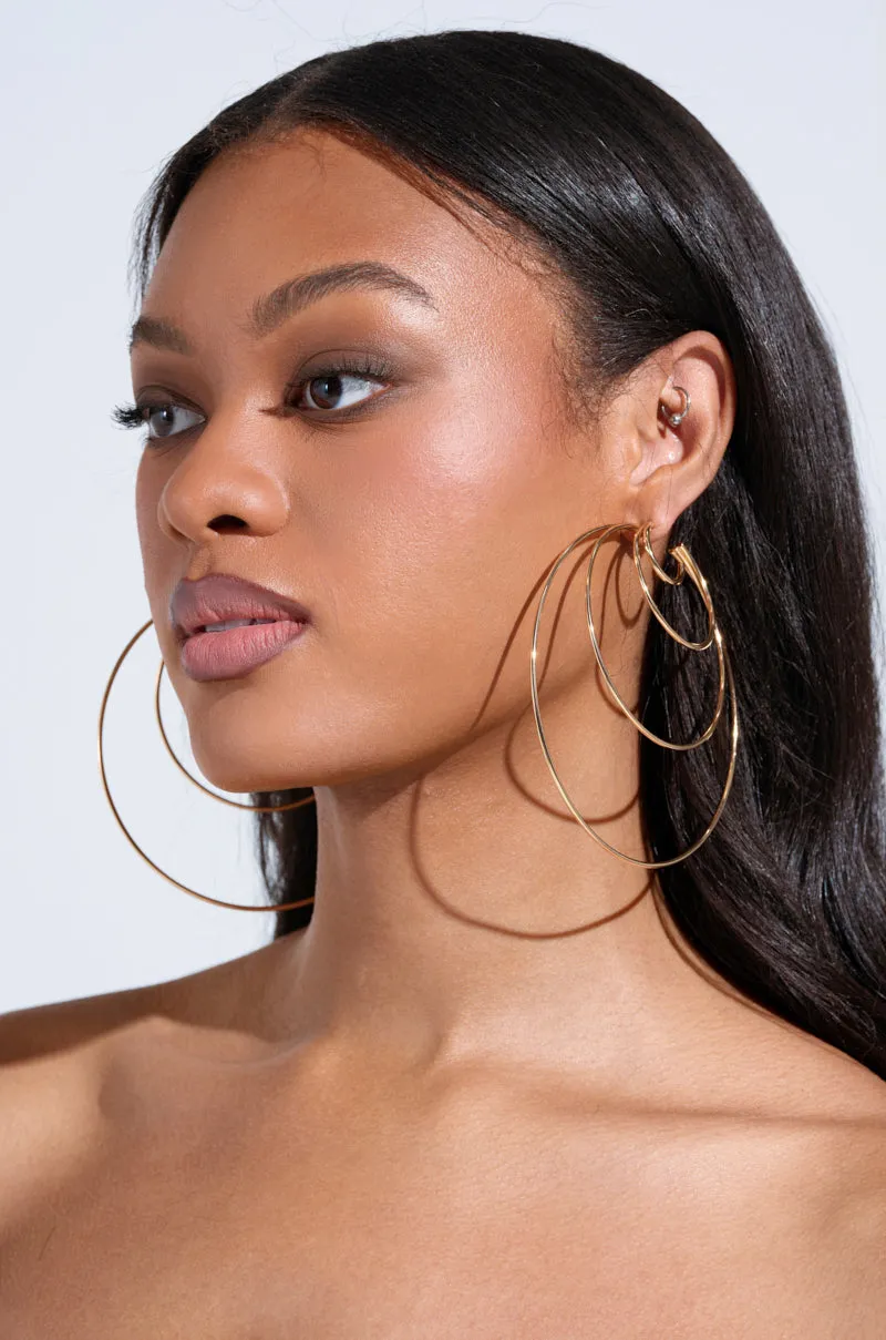 CANT KEEP UP HOOP EARRING sold by AKIRA product image thumbnail 2