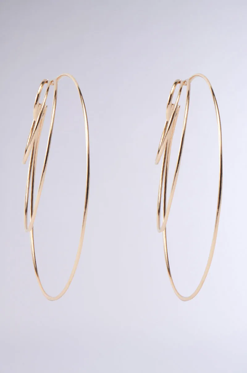 CANT KEEP UP HOOP EARRING sold by AKIRA product image thumbnail 3