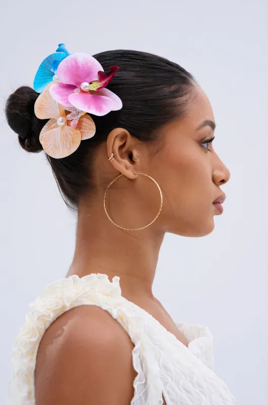 INTO THE GARDEN HAIR CLIP SET sold by AKIRA