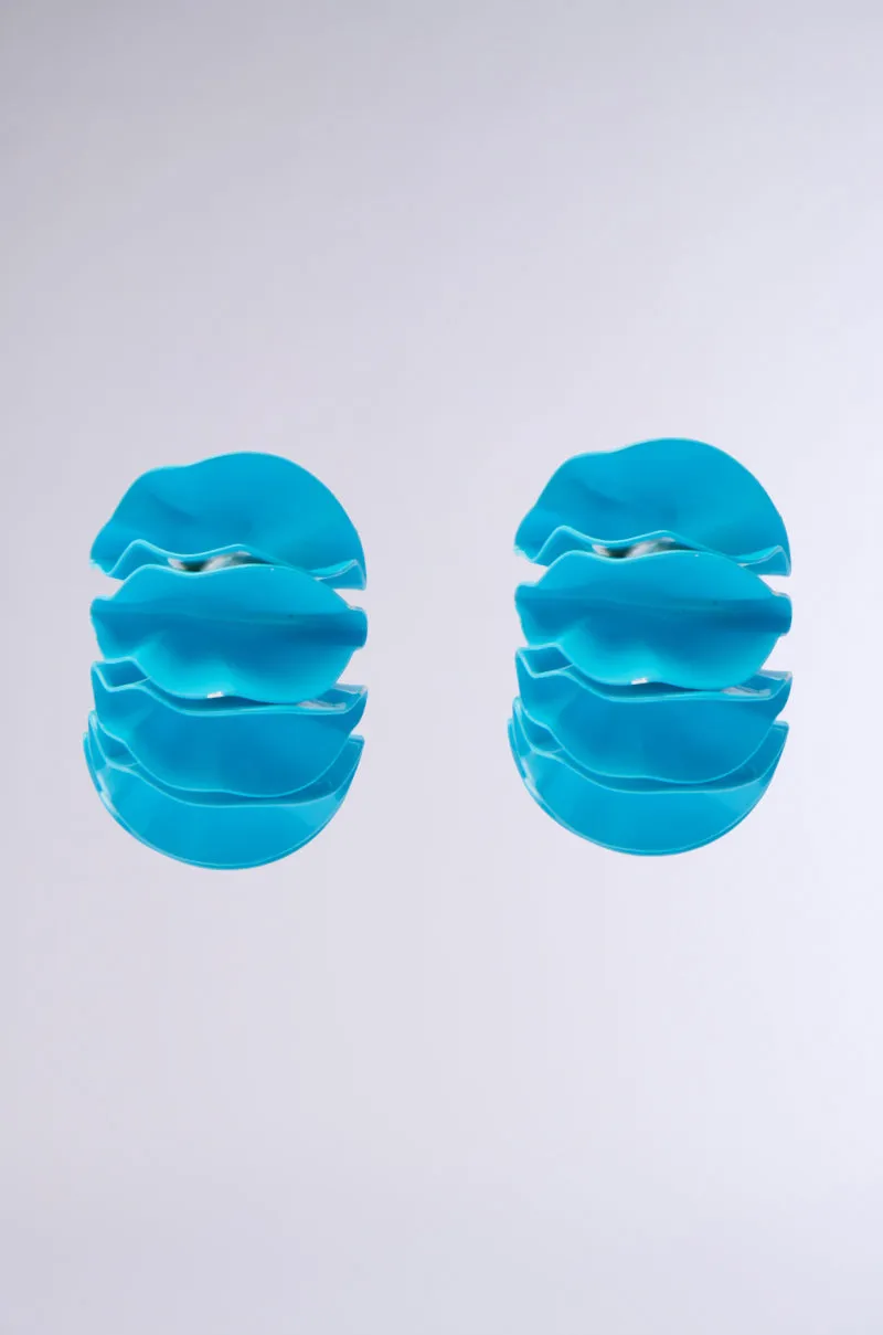 FANNED OUT EARRING sold by AKIRA product image thumbnail 3