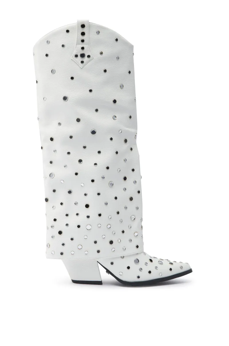 AZALEA WANG MADLOCK WHITE EMBELLISHED WESTERN BOOT sold by AKIRA product image thumbnail 4