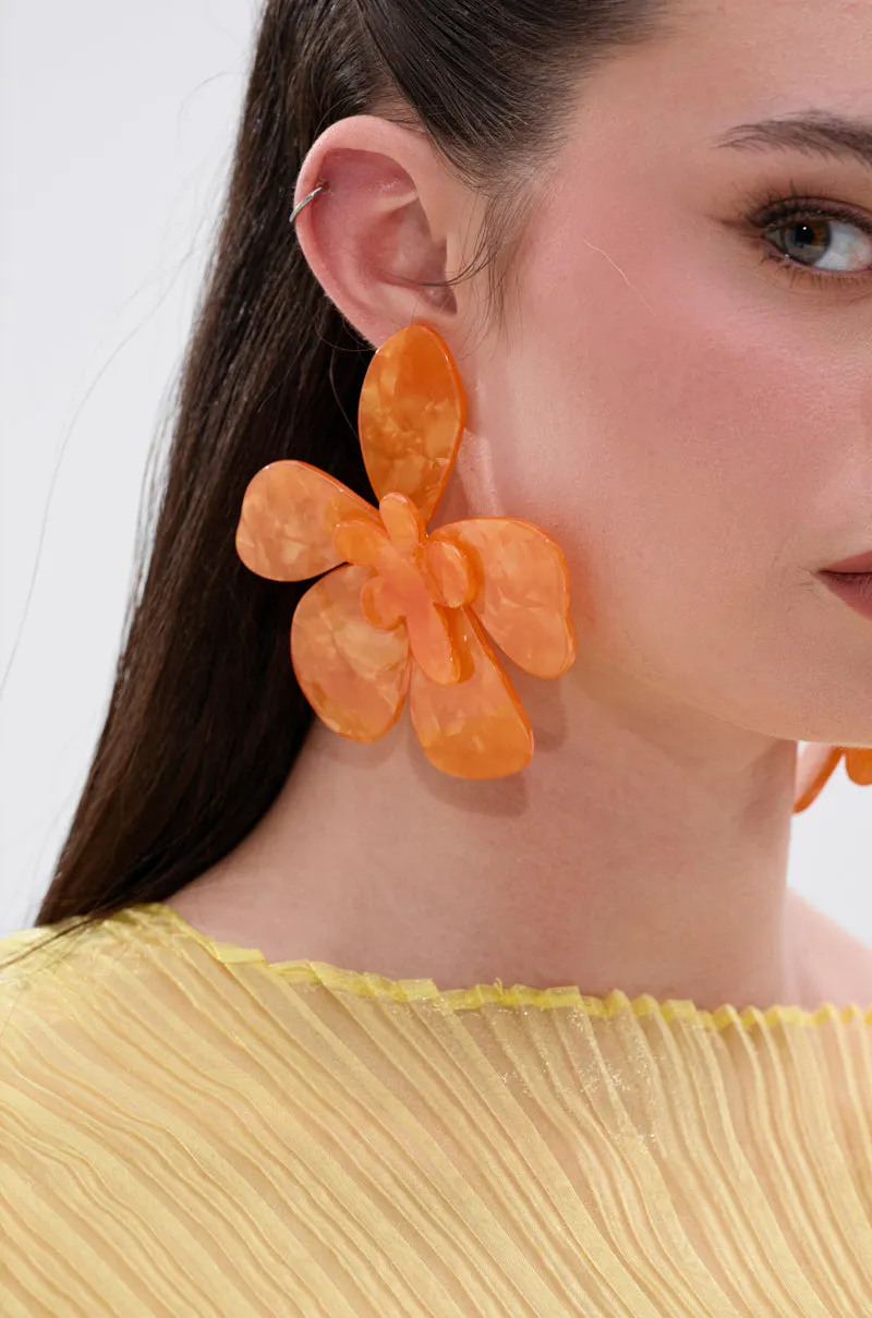 FRESH START FLOWER EARRING sold by AKIRA product image thumbnail 3