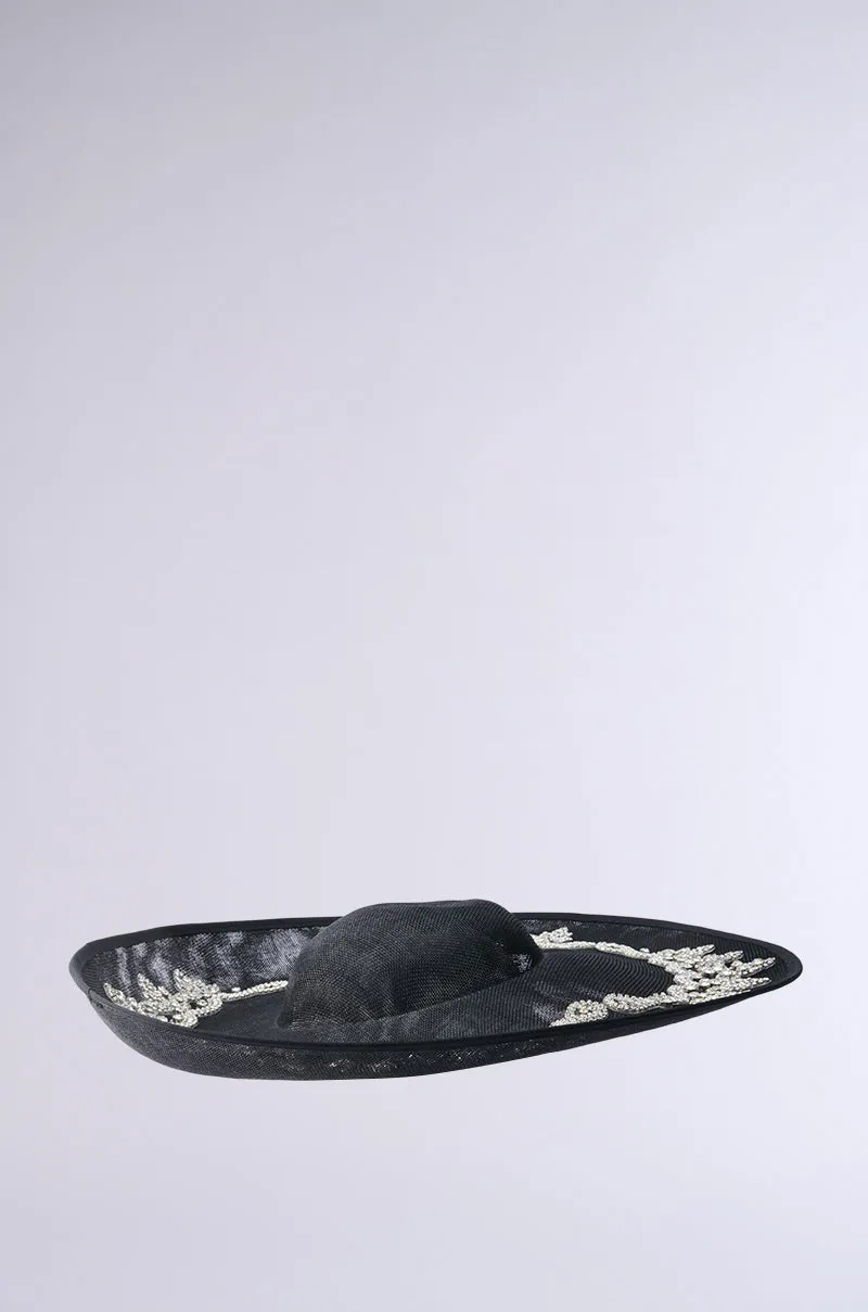 PUT ME IN VOGUE CLIP ON HAT sold by AKIRA product image thumbnail 3