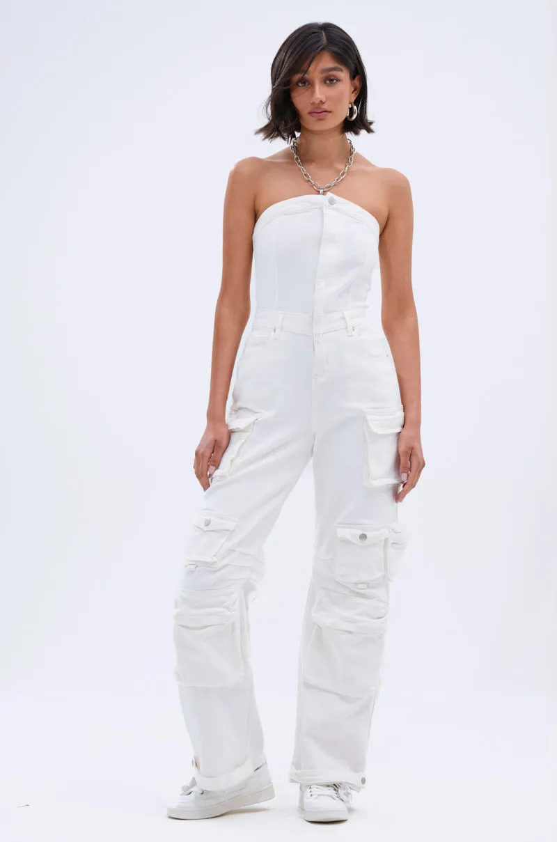 LINDSAY DENIM CARGO JUMPSUIT IN WHITE sold by AKIRA product image thumbnail 2