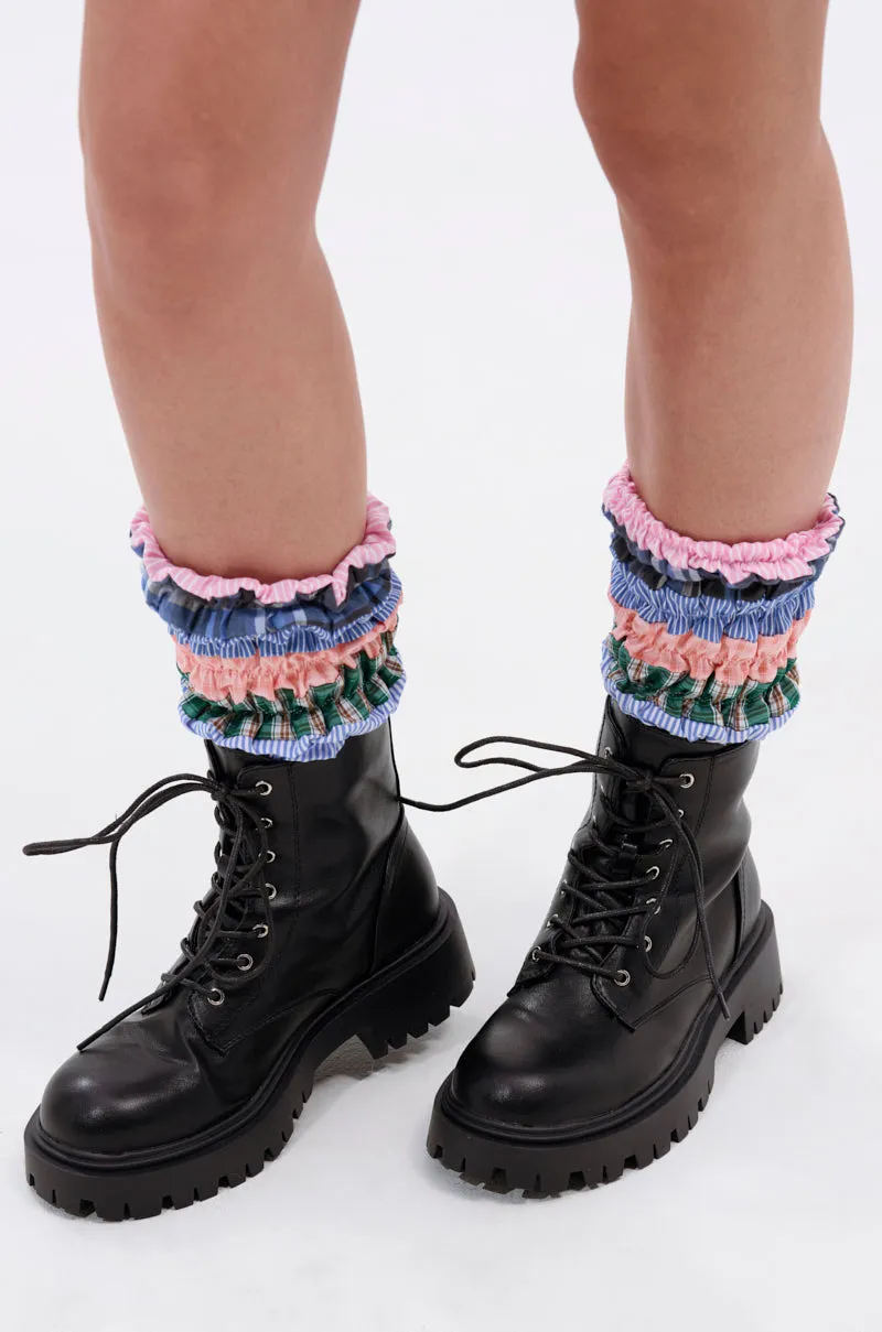 AZALEA WANG LUBNA BLACK FABRIC DETAIL BOOTIE sold by AKIRA product image thumbnail 2