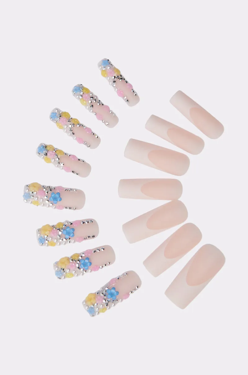 FLOWER POWER FALSE NAILS sold by AKIRA