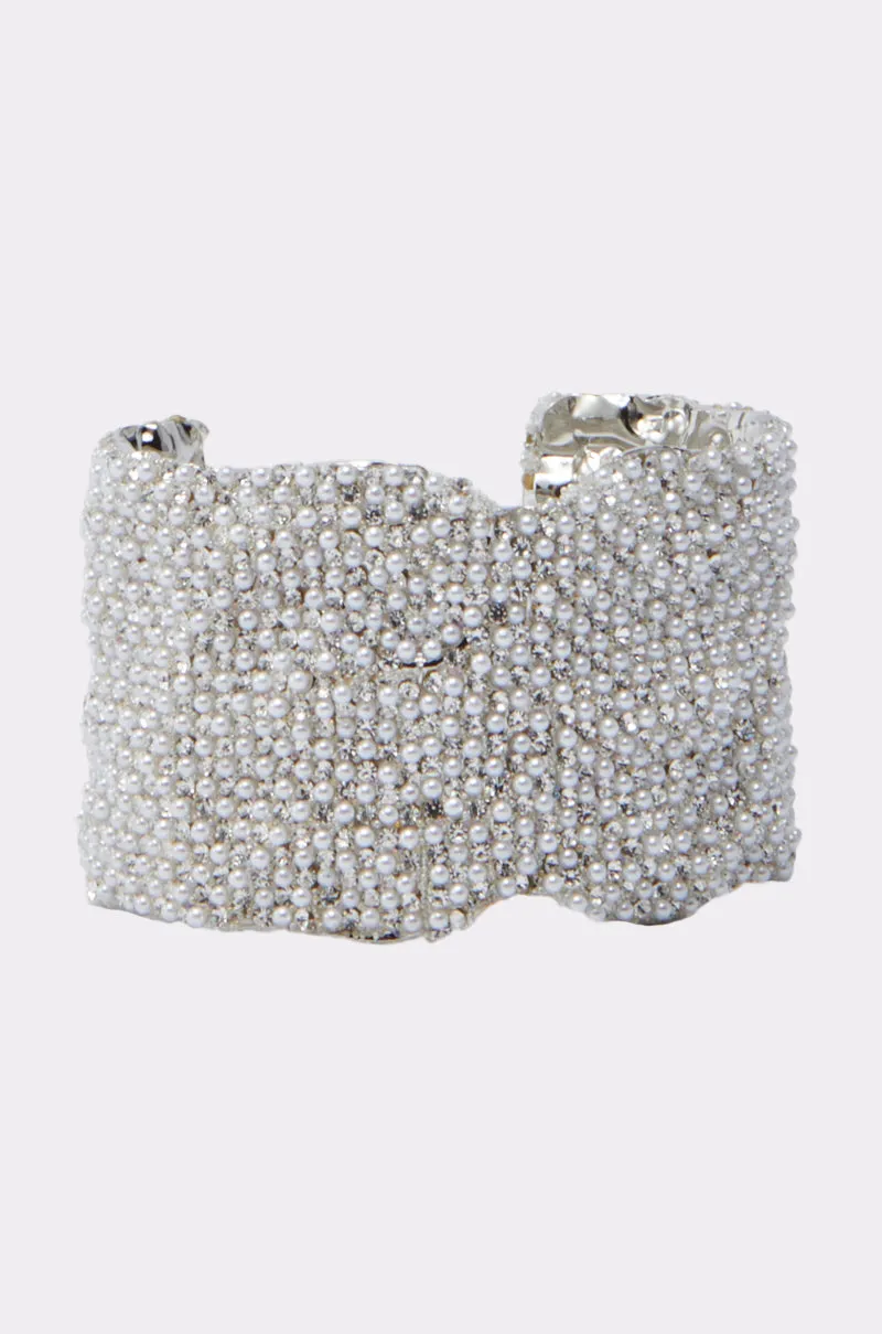 CATCHING FLIGHT BRACELET sold by AKIRA