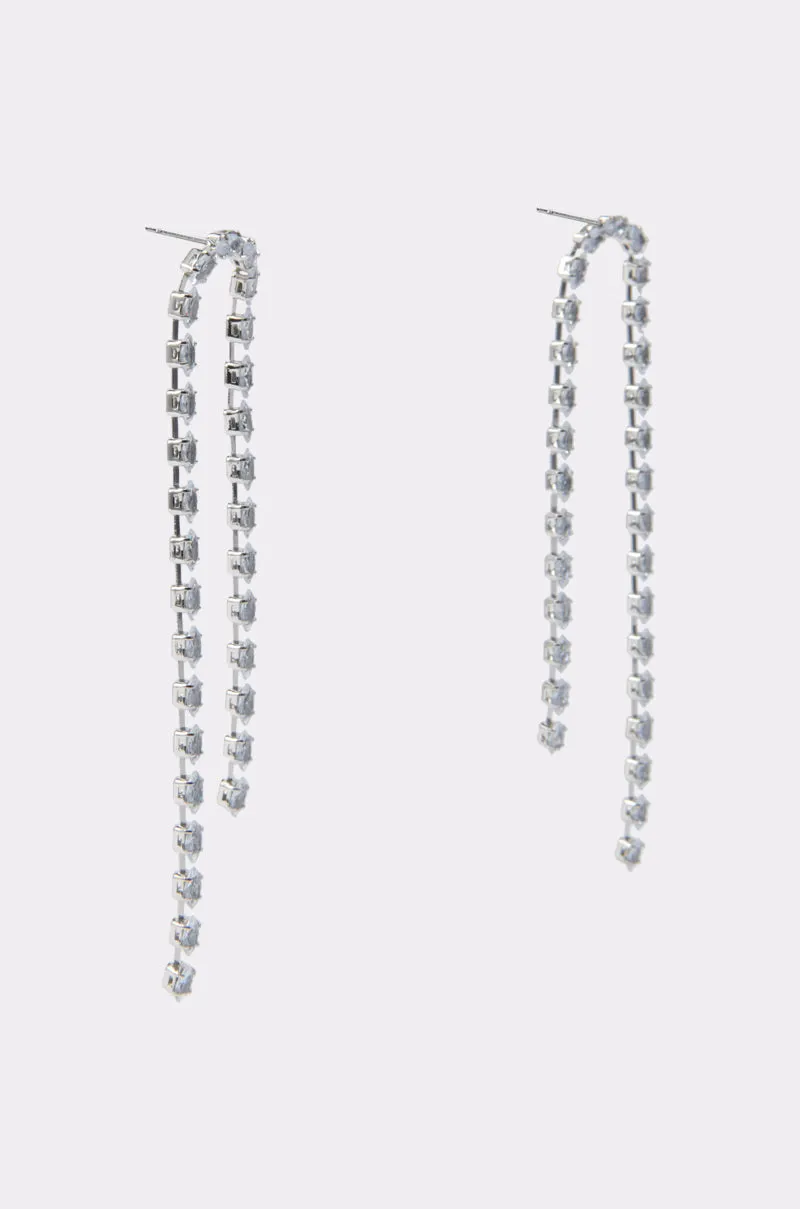 WATERFALL DANGLE EARRING IN SILVER sold by AKIRA product image thumbnail 3