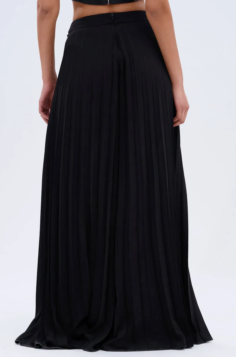 QUEEN OF EVERYTHING PALAZZO PANT sold by AKIRA product image thumbnail 5