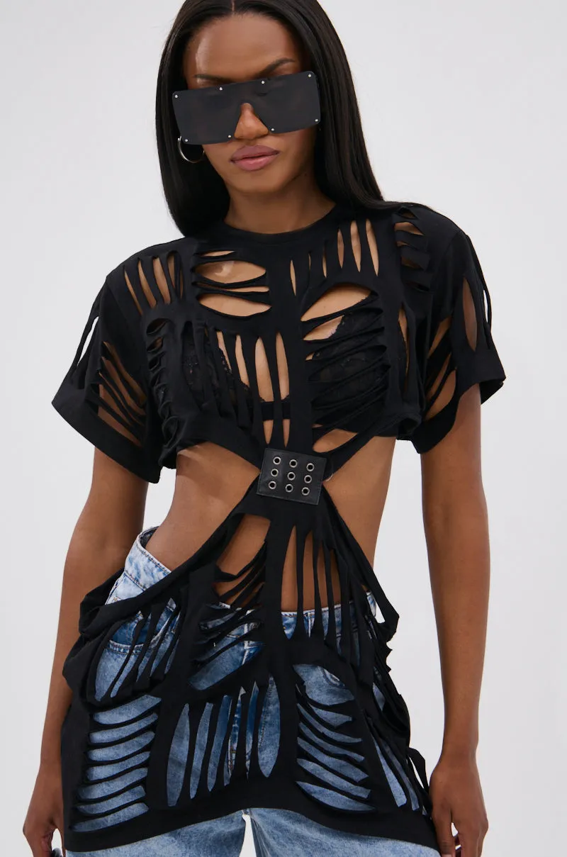 SHREDDED OVERSIZED SHORT SLEEVE TEE sold by AKIRA product image thumbnail 3