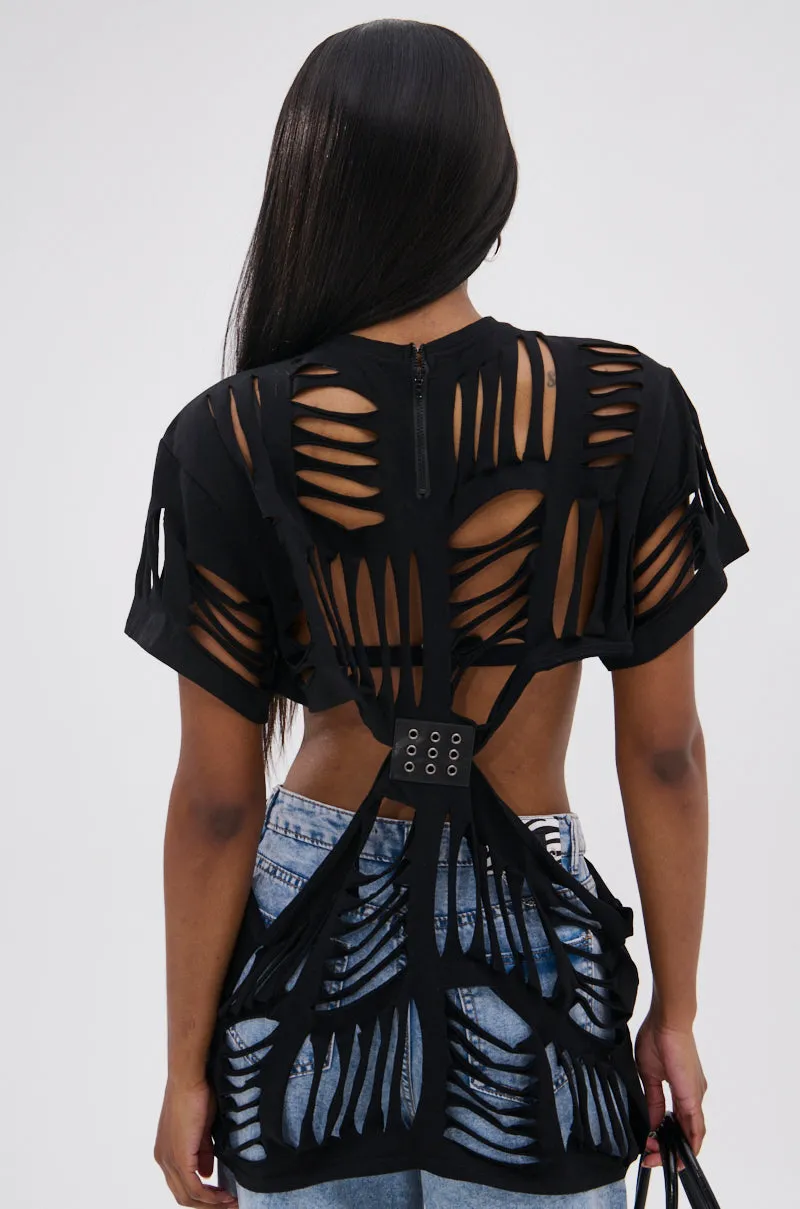 SHREDDED OVERSIZED SHORT SLEEVE TEE sold by AKIRA product image thumbnail 5