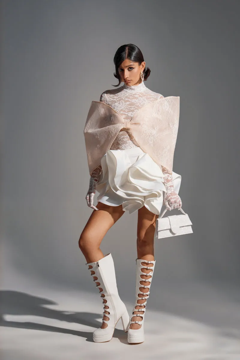 I'M A STAR LACE BOW TOP sold by AKIRA product image thumbnail 2