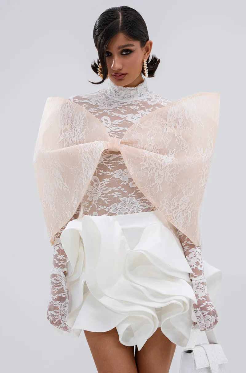 I'M A STAR LACE BOW TOP sold by AKIRA product image thumbnail 4