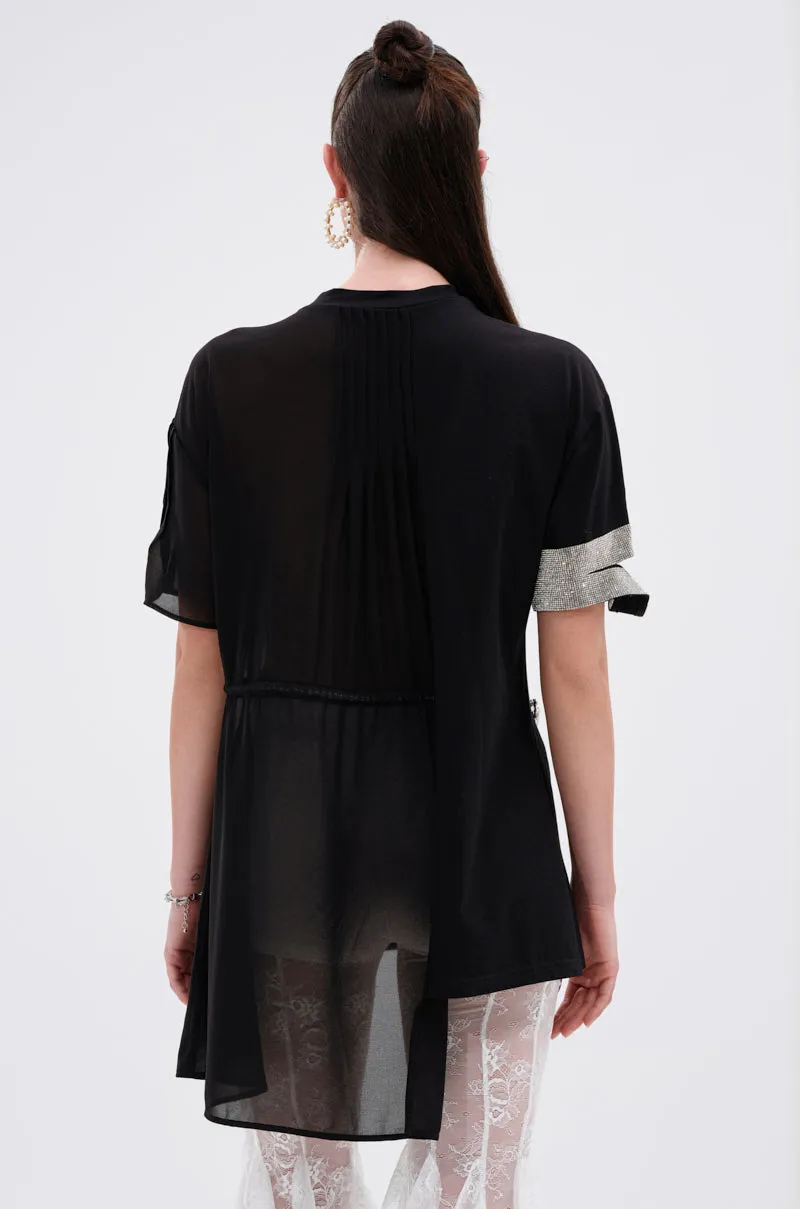 PEARL QUEEN OVERSIZED TEE sold by AKIRA product image thumbnail 5