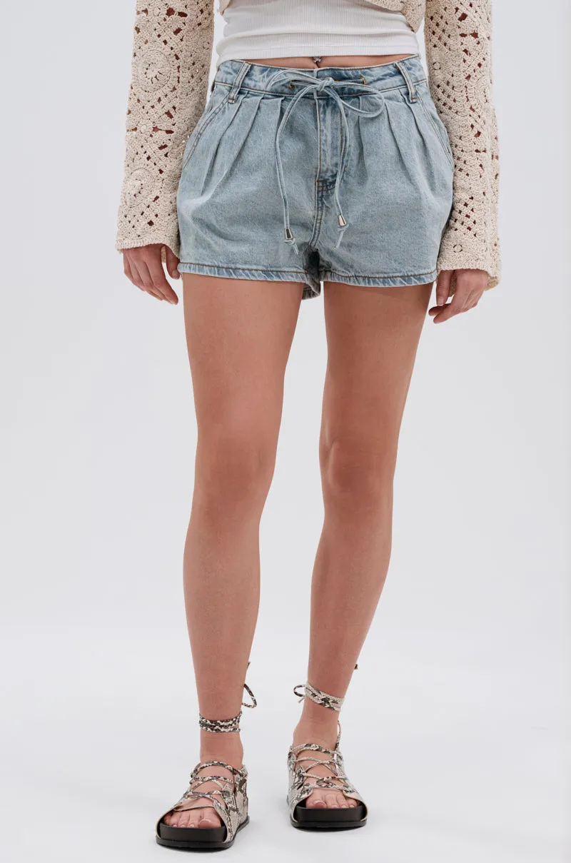 FIRE HOT DENIM SHORT sold by AKIRA product image thumbnail 3