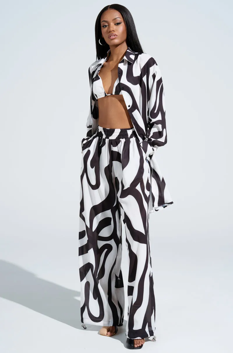 LET IT GO BUTTON DOWN TOP sold by AKIRA product image thumbnail 5