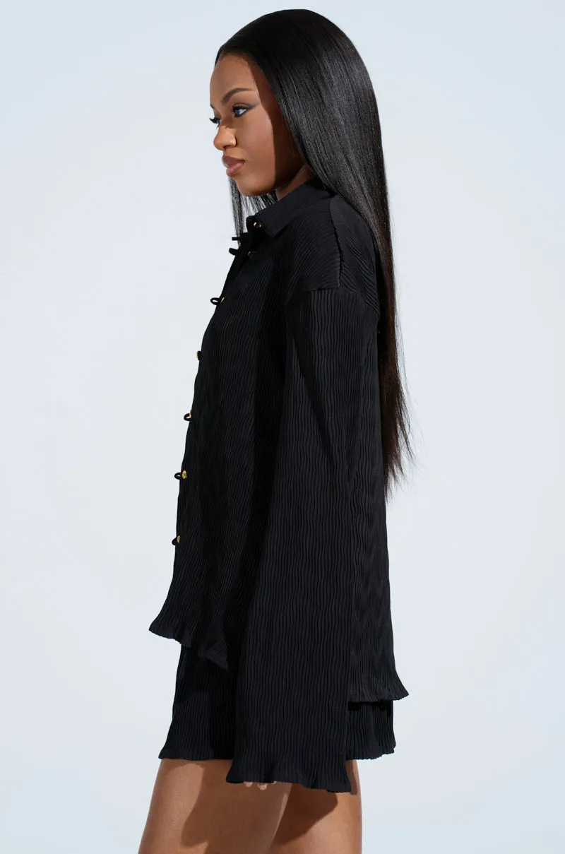 GET UP BUTTON DOWN TOP sold by AKIRA product image thumbnail 4