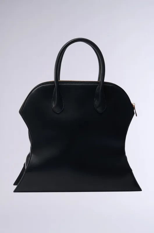 YOU NOT USED TO THIS PURSE sold by AKIRA