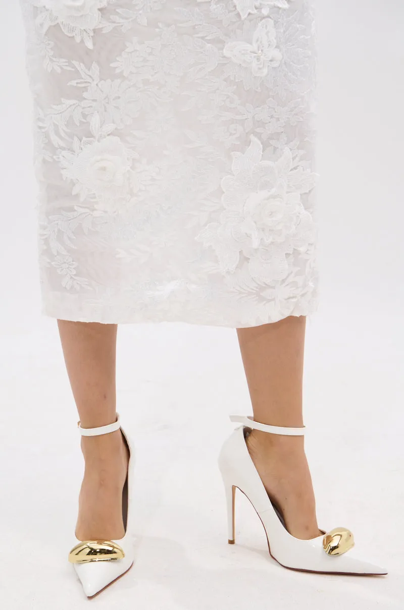 AZALEA WANG ESMARIA WHITE METAL EMEBELLISHED PUMP sold by AKIRA product image thumbnail 2