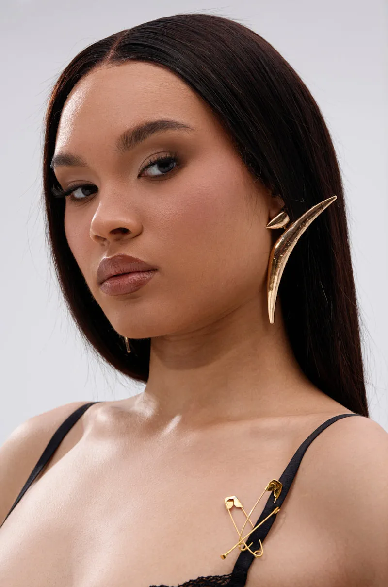 DONT PLAY EARRING sold by AKIRA product image thumbnail 2