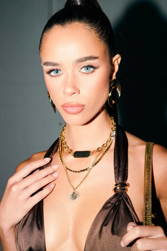 REGENCY NECKLACE IN GOLD sold by AKIRA