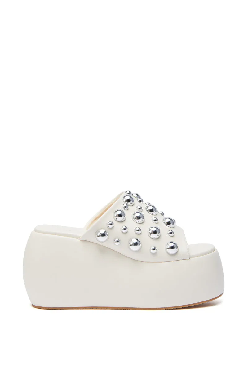 AZALEA WANG SERGO BONE EMBELLISHED CHUNKY SANDAL sold by AKIRA product image thumbnail 2