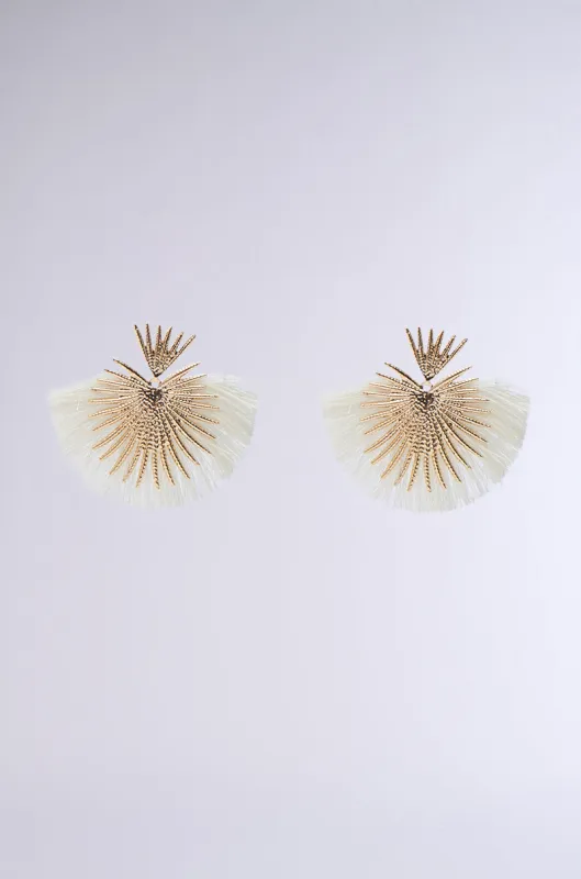 TULUM EARRING sold by AKIRA