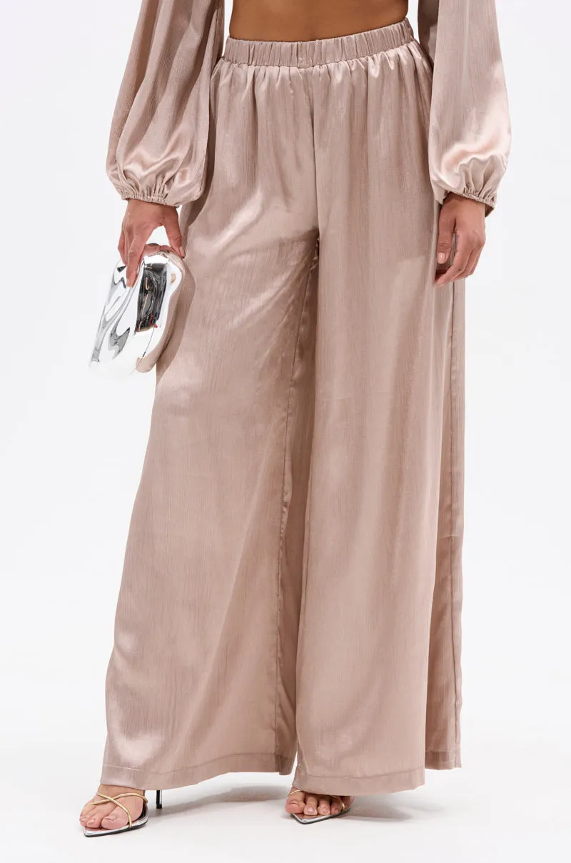 ELEGLANT WIDE LEG PALAZZO PANT sold by AKIRA product image thumbnail 3