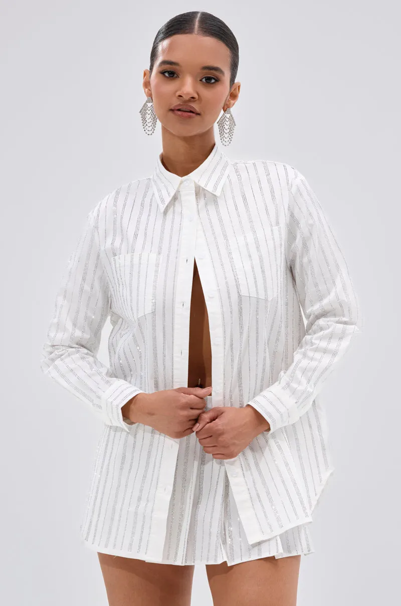 ONTO THE NEXT EMBELLISHED BUTTON DOWN TOP IN WHITE sold by AKIRA product image thumbnail 2