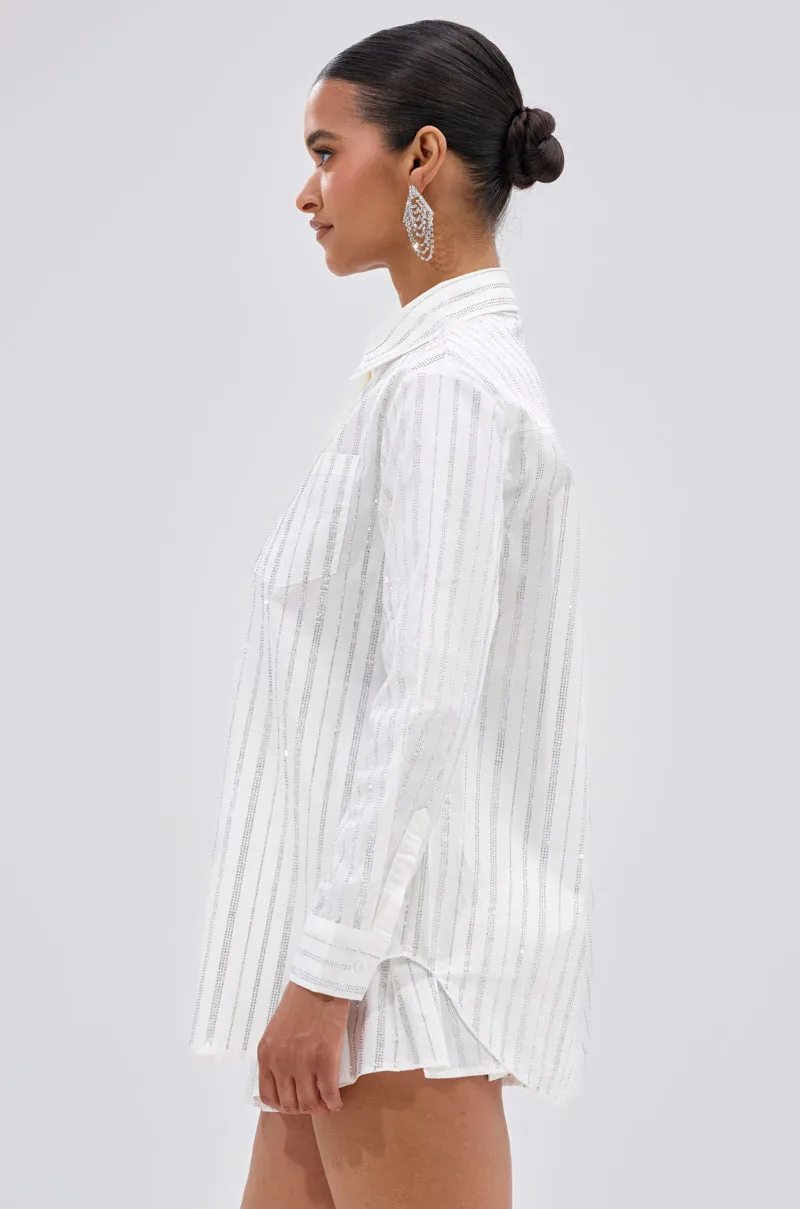 ONTO THE NEXT EMBELLISHED BUTTON DOWN TOP IN WHITE sold by AKIRA product image thumbnail 3
