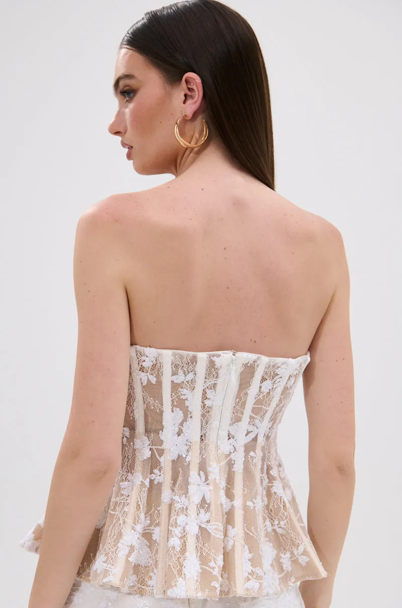 UP NEXT LACE CORSET TOP IN WHITE sold by AKIRA product image thumbnail 4
