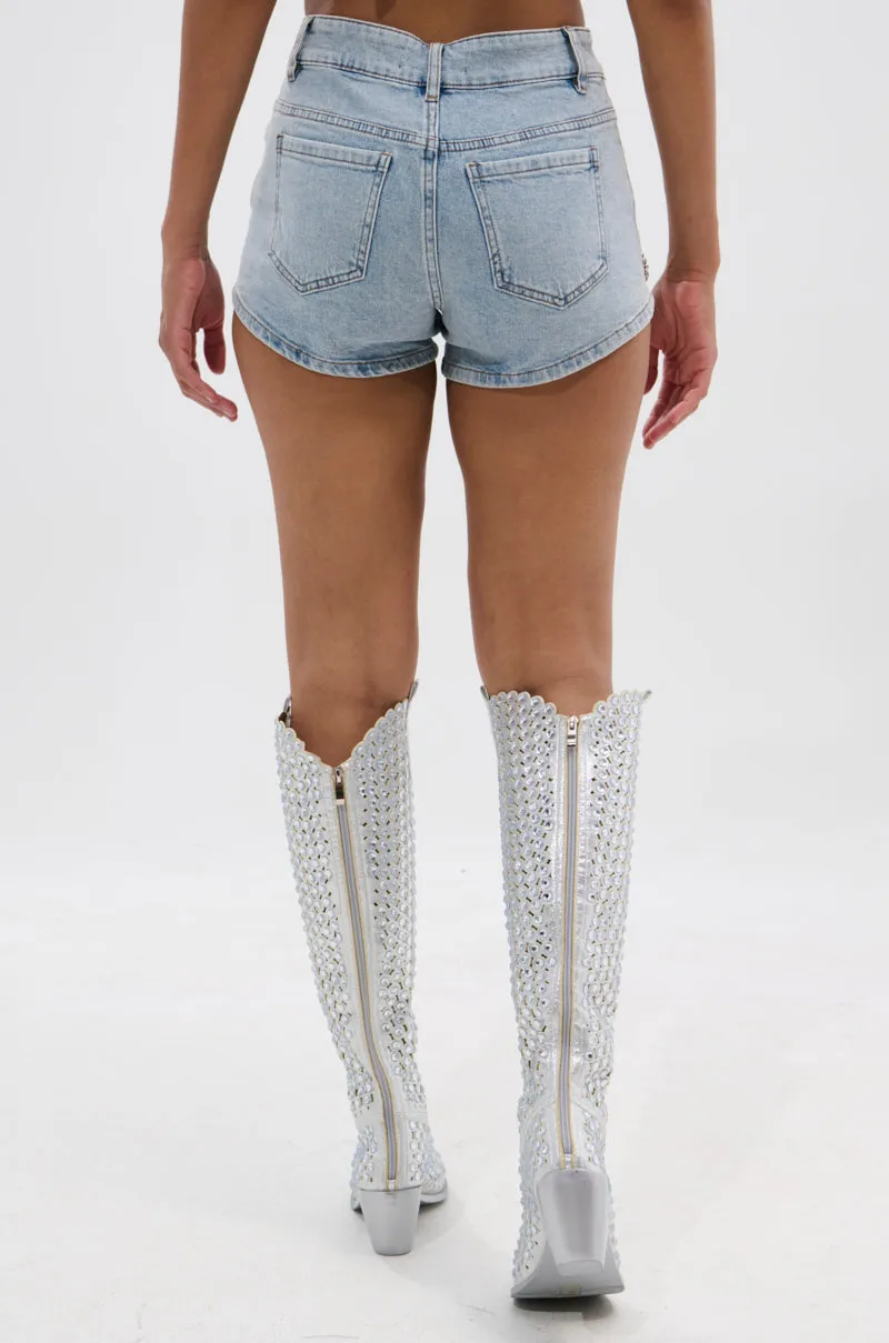 BUTTERFLY QUEEN DENIM SHORT sold by AKIRA product image thumbnail 5