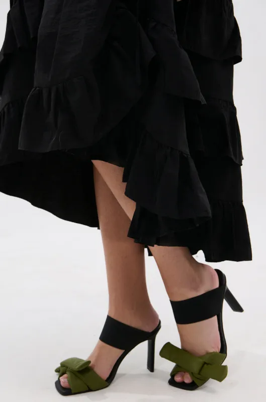 AZALEA WANG MENES BLACK PUFF DETAIL SANDAL sold by AKIRA