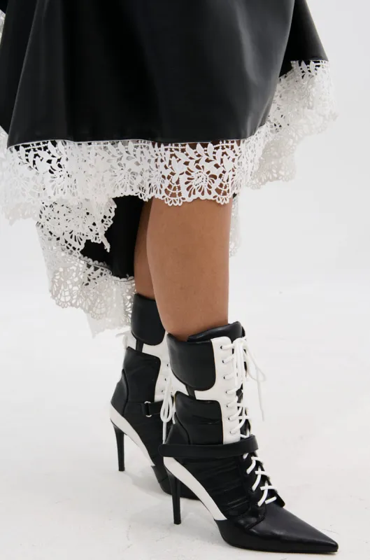 AZALEA WANG CHAUSIKU BLACK SPORTY BOOTIE sold by AKIRA