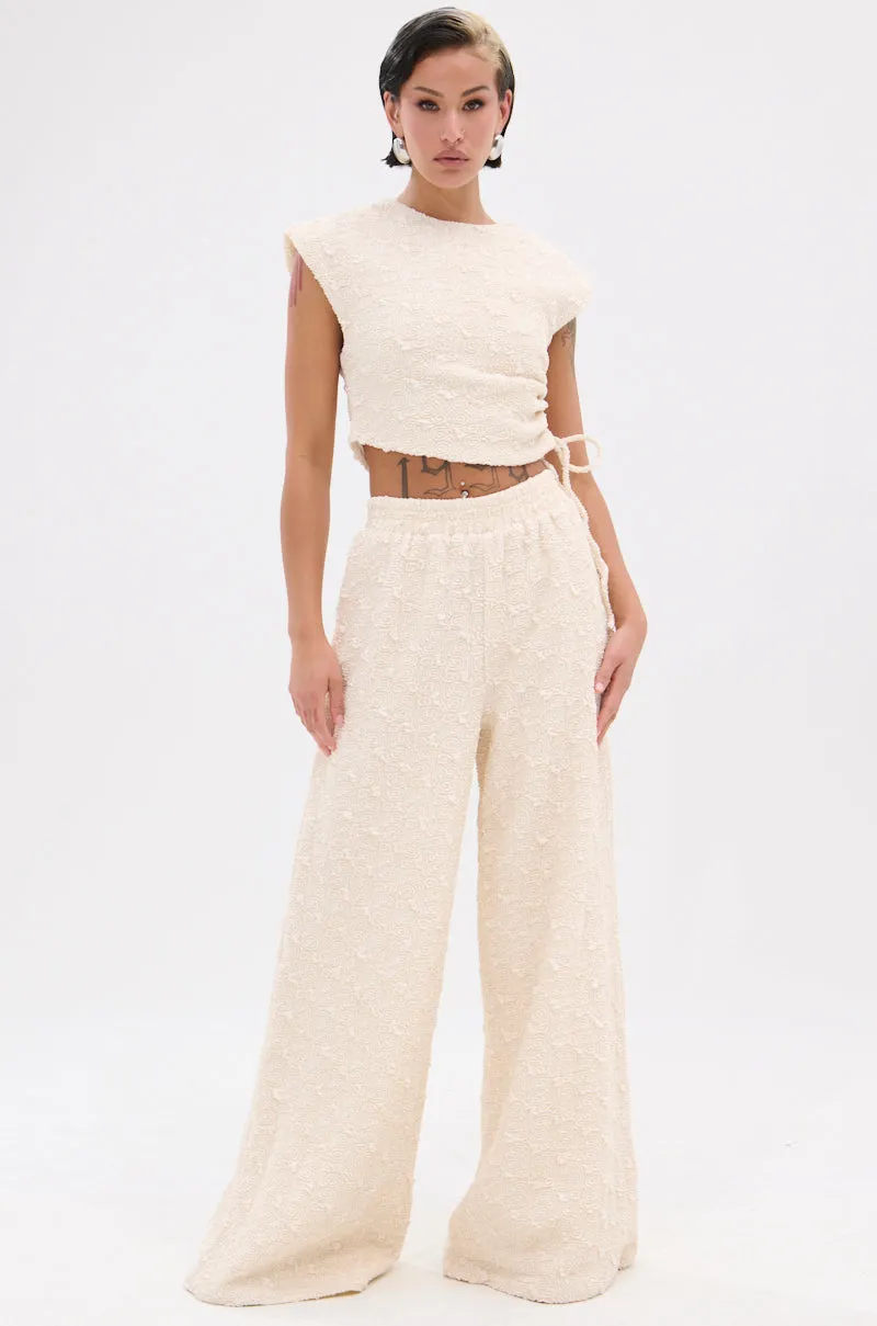 SYDNEY TEXTURED PALAZZO PANT sold by AKIRA product image thumbnail 5