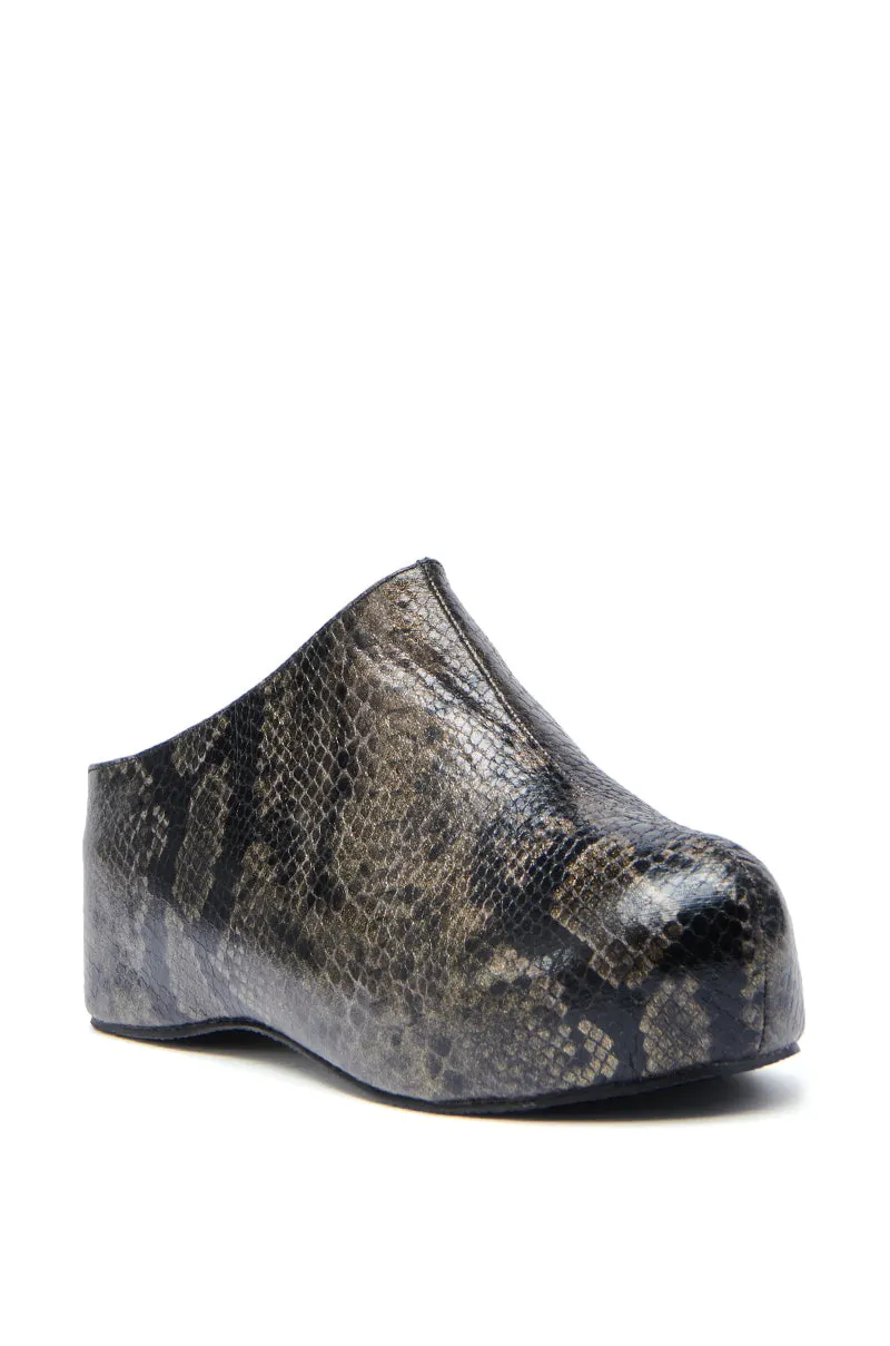 AZALEA WANG DARWIN CLOG IN BLACK SNAKE sold by AKIRA product image thumbnail 4