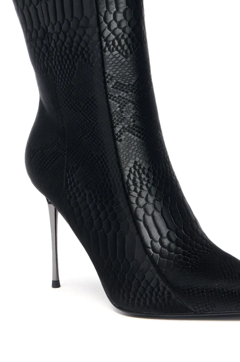AZALEA WANG CALEAN BLACK METAL STILETTO HEEL BOOTIE sold by AKIRA product image thumbnail 5