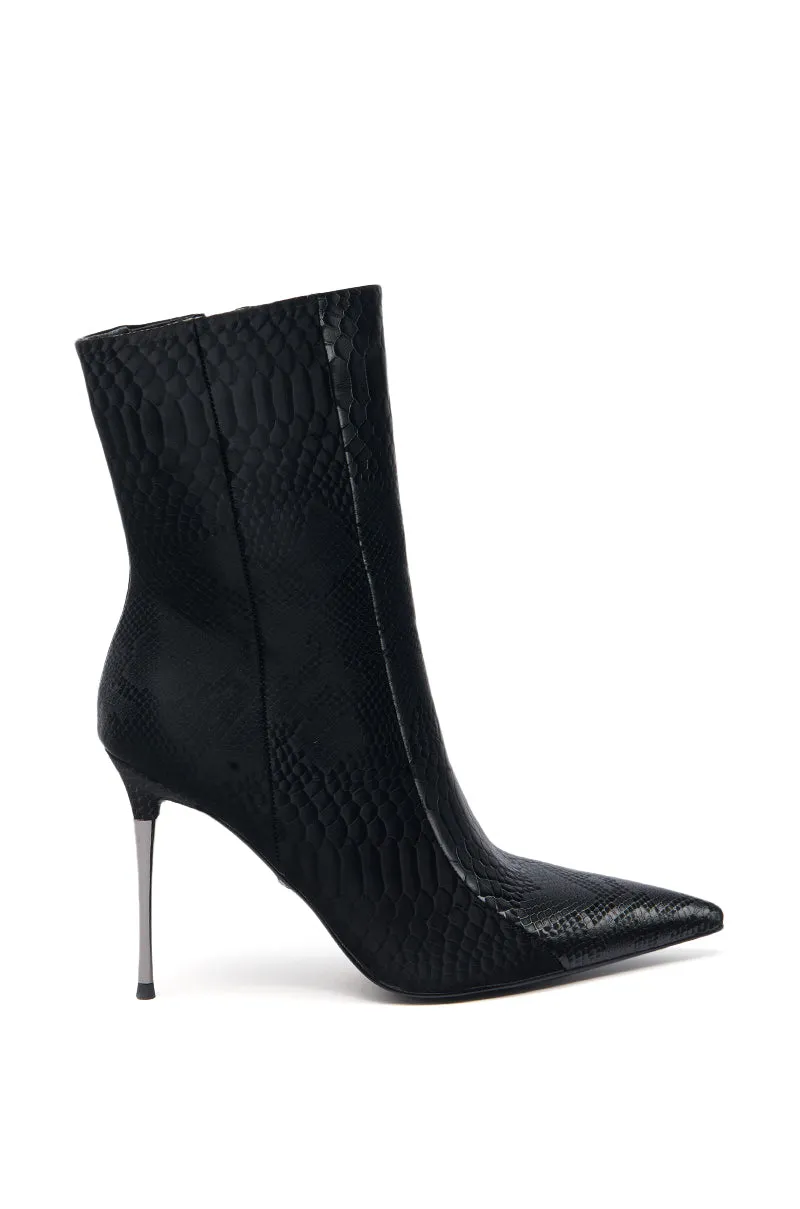 AZALEA WANG CALEAN BLACK METAL STILETTO HEEL BOOTIE sold by AKIRA product image thumbnail 2