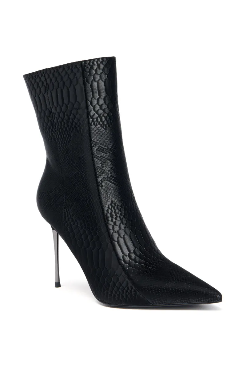AZALEA WANG CALEAN BLACK METAL STILETTO HEEL BOOTIE sold by AKIRA product image thumbnail 3